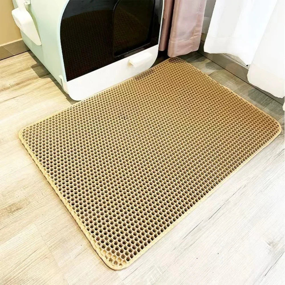 Tapete CleanStep™ – Proteção Elegante para a Área de Higiene do Seu Gato